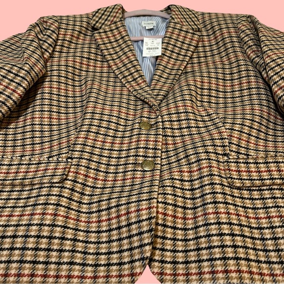 NWT! J. CREW DOUBLED BUTTON BLAZER IN LT KHAKI, BRICK RED. FULL LINING, PLUS 24 - Picture 2 of 15